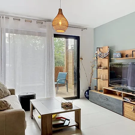 Residences Du Lac-2 By Interhome شقة ماوبويسون